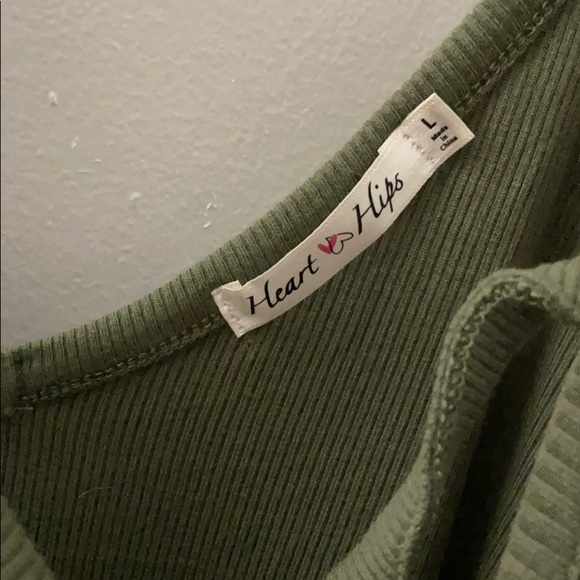 Never worn fashion nova green dress - Picture 2 of 2